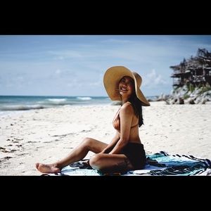 Meet your Posher, Yudan